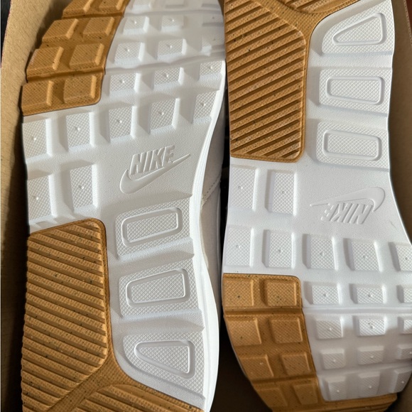 Women’s Nike Air Max SC Sail/White/Cream with Lace Detail - Picture 5 of 6